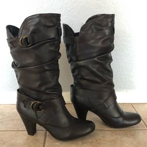 Madeline Stuart, Brown Boot, size 8